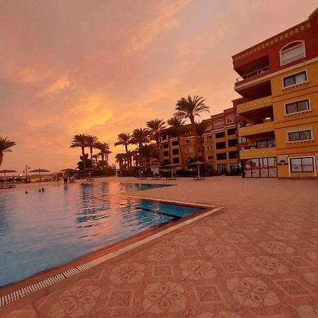 Esplanada Beach Apartment Hurghada Exterior foto
