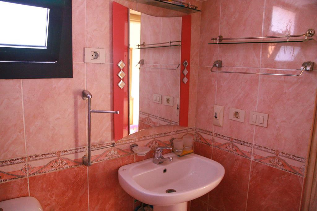 Esplanada Beach Apartment Hurghada Exterior foto