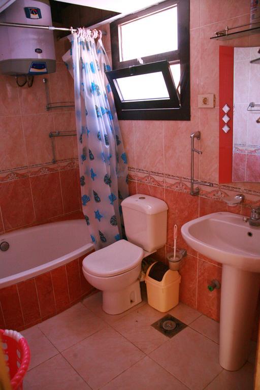 Esplanada Beach Apartment Hurghada Exterior foto